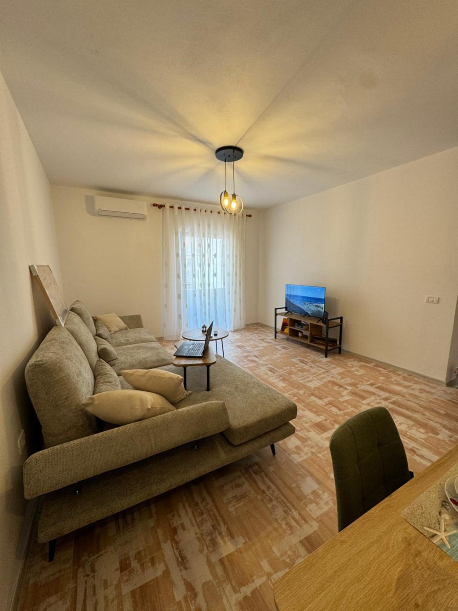 Gjoli Apartament *